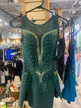 Load image into Gallery viewer, DAKS 1200 Skating Dresses
