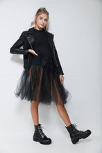 Load image into Gallery viewer, Mondor 031 Tutu
