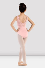Load image into Gallery viewer, Mirella M494C Majesty Scoop-Neck Tank Leo
