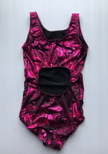 Load image into Gallery viewer, DAKS 1505 Keyhole Back Gymsuit
